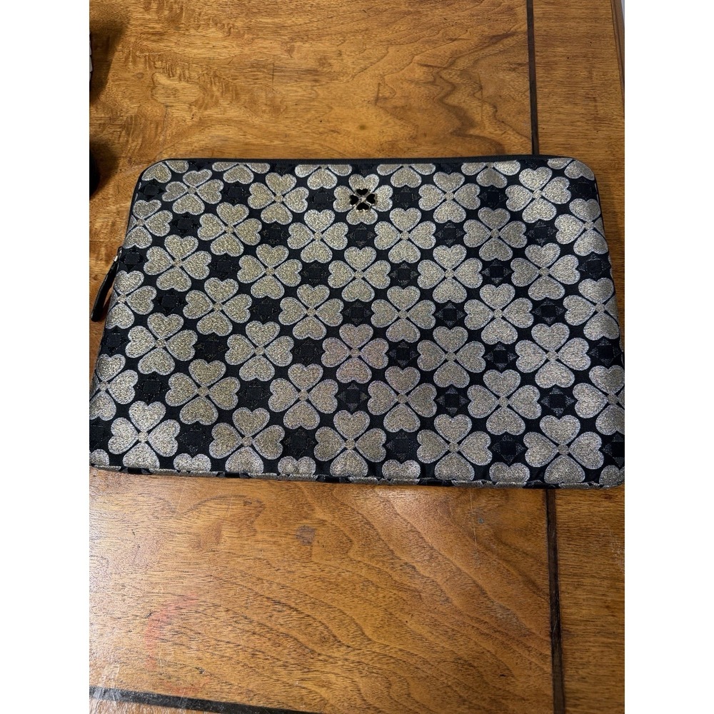 Kate Spade Odette Universal Laptop Sleeve Jacquard Gold Black  15" X 10.5 Clover
